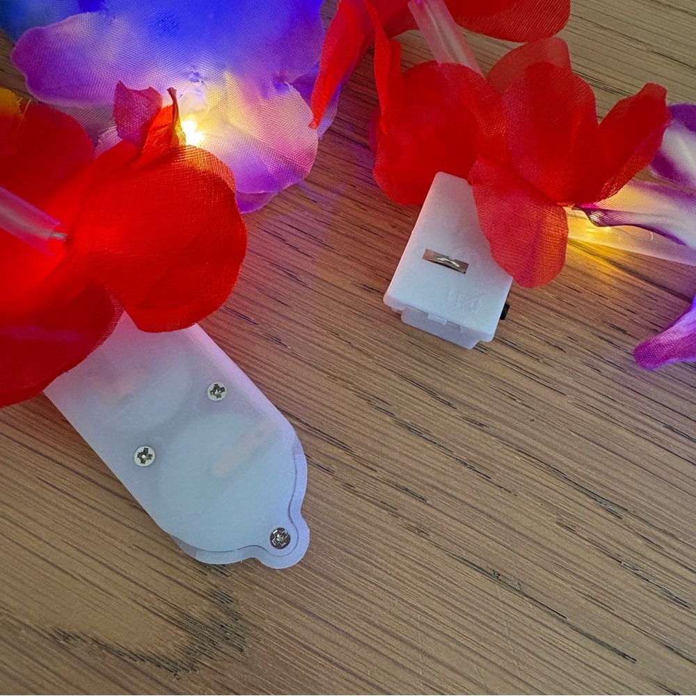 Colorful LED Flower Lei and Kukui Nut Lei Set - Picture 7 of 9